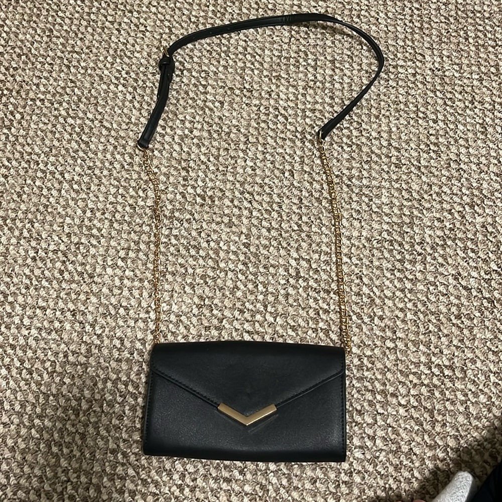 Urban Expressions purse